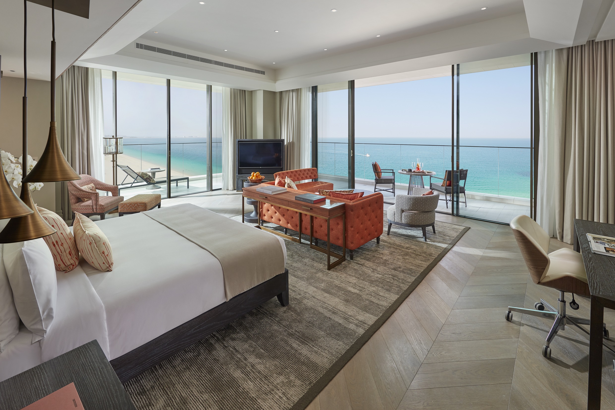 SUMMER AT MANDARIN ORIENTAL JUMEIRA, DUBAI