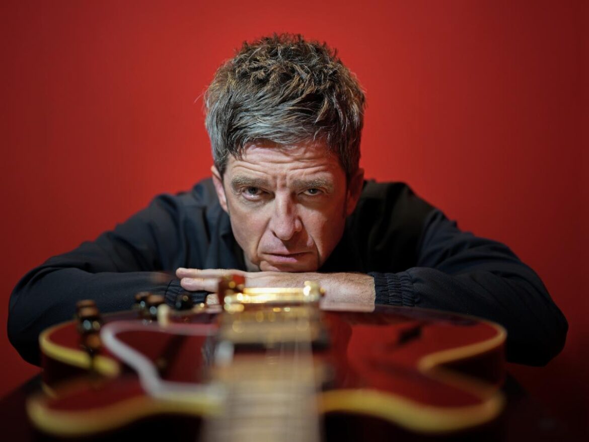 Gibson and Epiphone Partner with Noel Gallagher