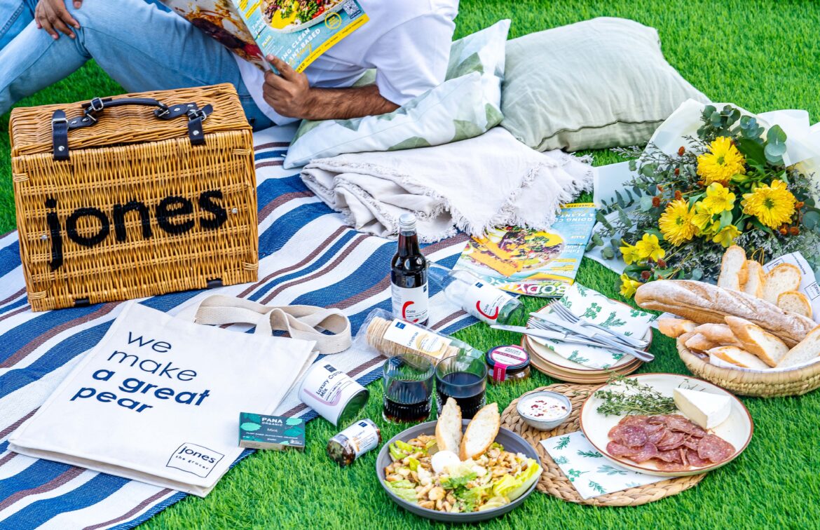jones shares insights on creating the perfect picnic basket