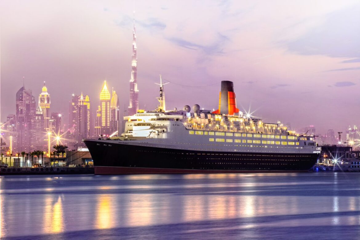 QUEEN ELIZABETH 2: An alfresco restaurant and lounge onboard the only floating hotel in Dubai.