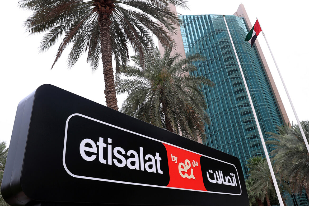 etisalat  by e& makes 5G Stand Alone network available for all mobile users