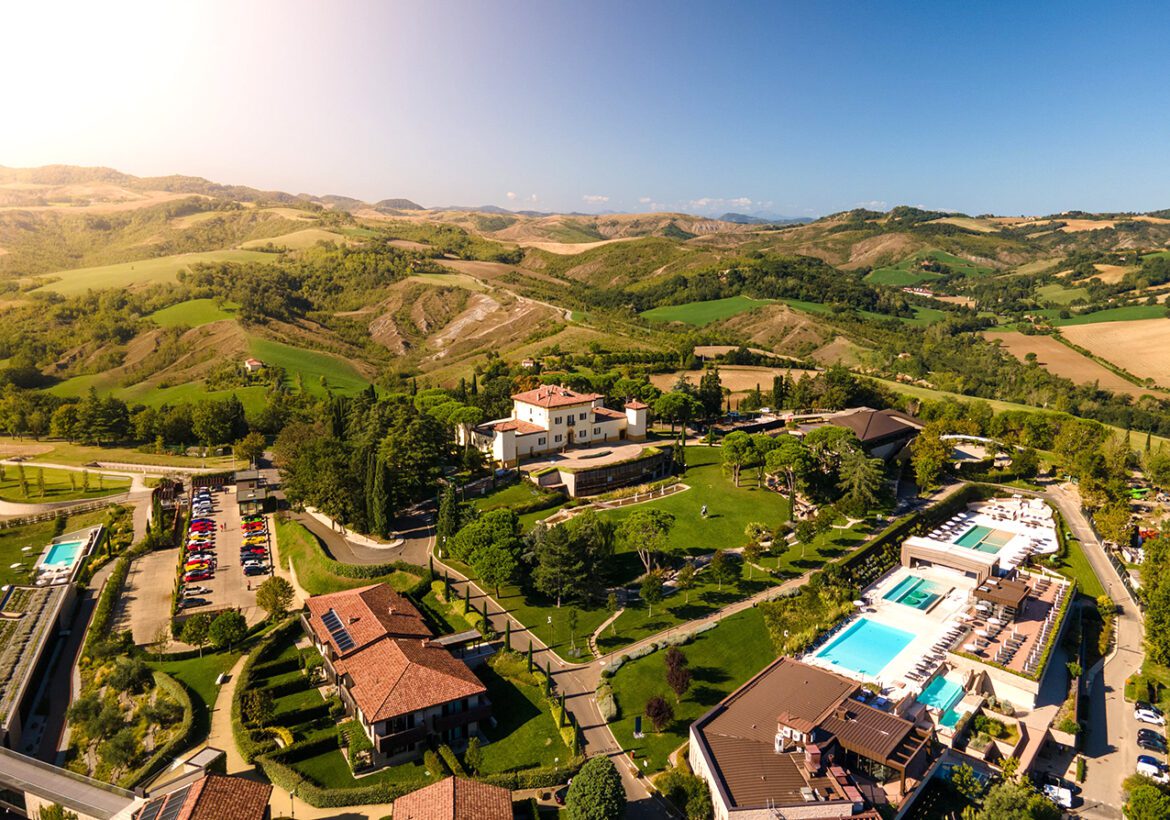  LUXURY ITALIAN RESORT, PALAZZO DI VARIGNANA, LAUNCHES HEALTH AND WELLNESS RETREATS 